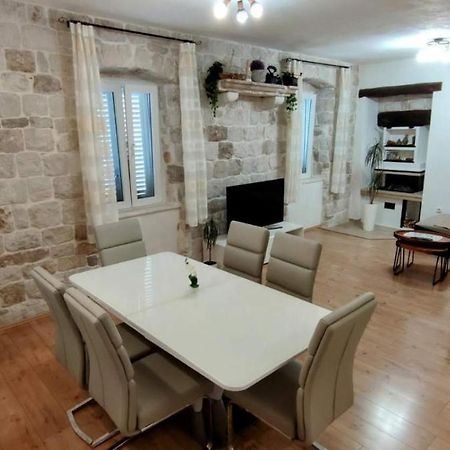 Apartman Old Town Traù Esterno foto