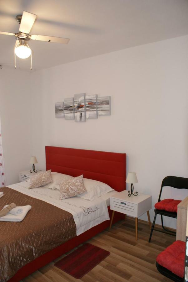 Apartman Old Town Traù Esterno foto
