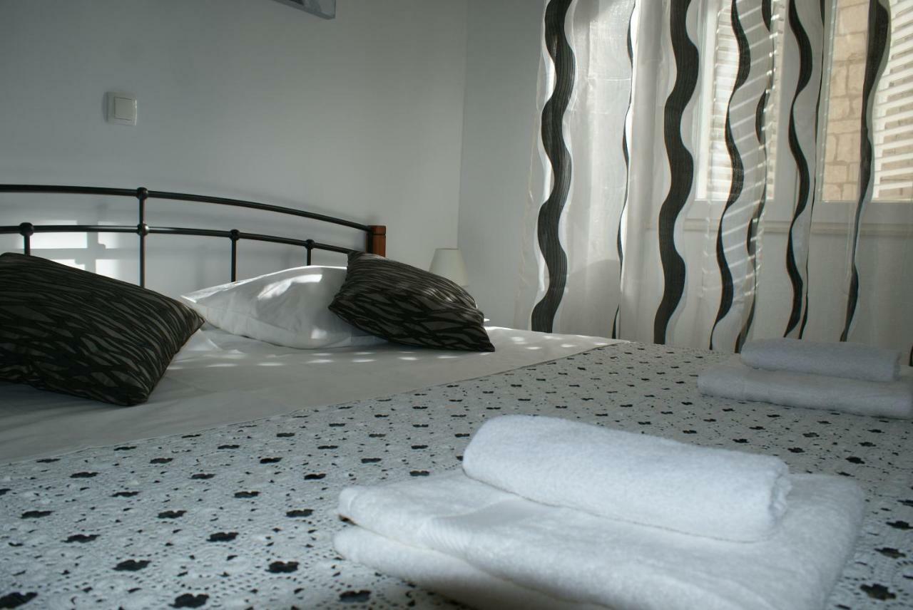 Apartman Old Town Traù Esterno foto